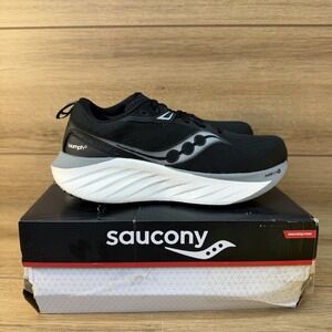 Saucony Triumph 22‎ Black White Women's Size 8 Brand New With Box 10964-200